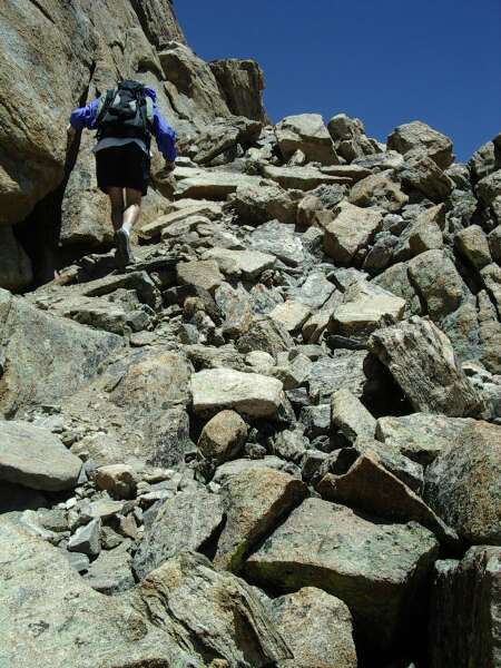 Scrambling on the Ridge