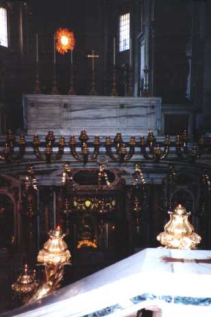 Main altar in St. Peter