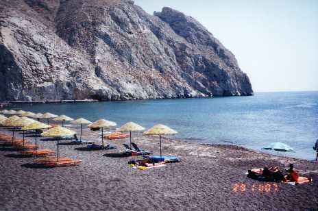 Perissa Beach
